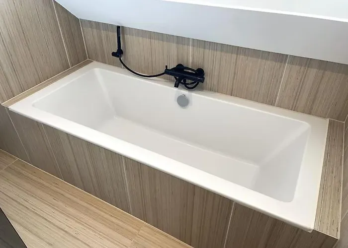 Mooie Gezinsvriendelijke Met Ruime Tuin!