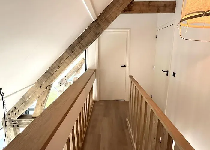 Mooie Gezinsvriendelijke Met Ruime Tuin! Сasa de vacaciones Ouddorp