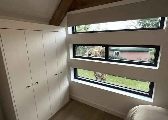 Mooie Gezinsvriendelijke Met Ruime Tuin!