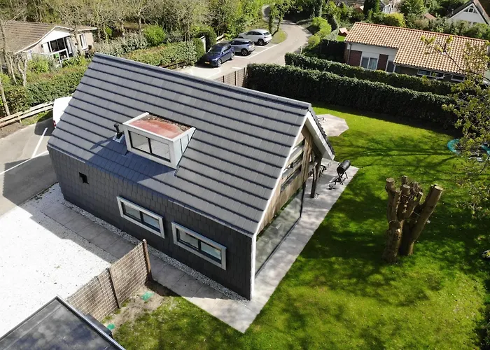 Mooie Gezinsvriendelijke Met Ruime Tuin! *